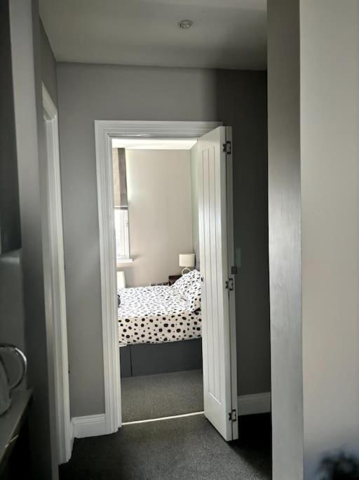 The One-Bedroom Central Brighton Retreat 外观 照片